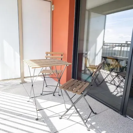 Guestready - White Minimalist Near The Centre Nancy